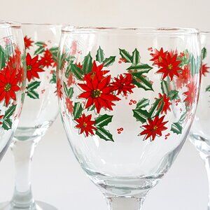 Poinsettia Wine Glass Goblet Set 7oz Festive 4pc Christmas Cocktail Glasses